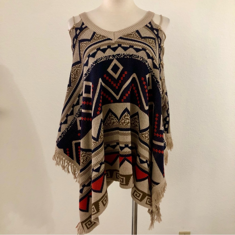 NWT Orange Fashion Island Aztec Patterned Women's Sweater Poncho